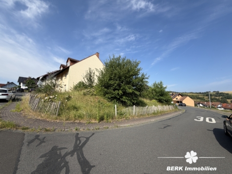 BERK Immobilien – Baugrundstück für Ihre Doppelhaushälfte in Straßbessenbach - Bild (125467)