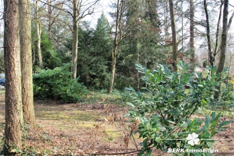 BERK Immobilien – ++Mainlage++ Traumgrundstück Am Schwalbennest – Teilbar!! 295,00/m² - Ansicht 1 (114917)