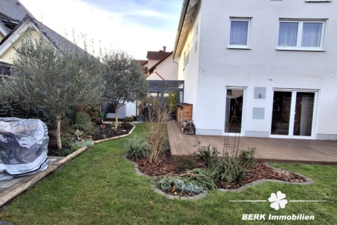 VERKAUFT – BERK Immobilien – Charmante Doppelhaushälfte mit hohen Wohlfühlfaktor in Elsenfeld - Garten (116481)