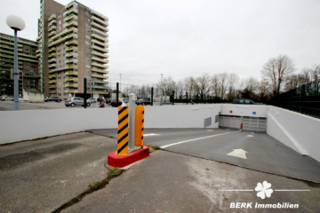 BERK Immobilien – renovierte 1,5-Zimmerwohnung als ideale Kapitalanlage in Hattersheim - Tiefgarageneingang (107026)