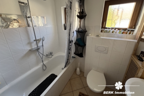 BERK Immobilien – Großzügiges Siedlungshaus mit Anbau & viel Potenzial in ruhiger Lage - Bad EG (123426)