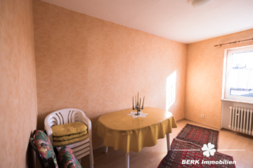 BERK Immobilien – Großzügiges Zweifamilienhaus mit Potenzial für Ausbau & Mehrgenerationenwohnen - Kinderzimmer OG (111861)