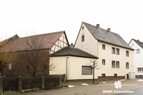 BERK Immobilien – Großzügiges Zweifamilienhaus mit Charme und viel Platz für Generationen - Bild (116064)