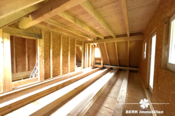 Traditioneller Schwarzwaldhof im idyllischen Kinzigtal, mitten im Herzen des Mittleren Schwarzwalds. - Wohnzimmer OG (106152)