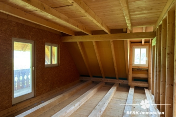 Traditioneller Schwarzwaldhof im idyllischen Kinzigtal, mitten im Herzen des Mittleren Schwarzwalds. - Wohnzimmer OG (106149)