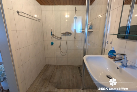 BERK Immobilien – Sanierungsbedürftiges Einfamilienhaus mit Ausbaureserve in Volkersbrunn - Bad (124908)