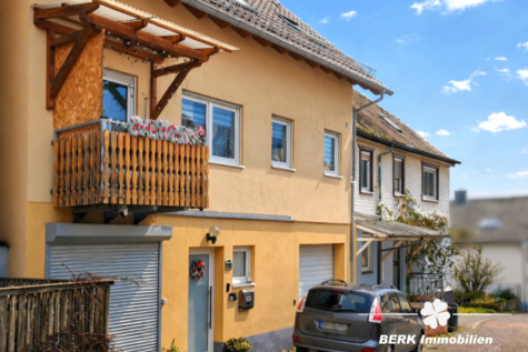 BERK Immobilien – Zwei Häuser zum Preis von einem – Wohnen u./o. vermieten mit Rendite in Eschau - Zwei Häuser in Eschau (117302)