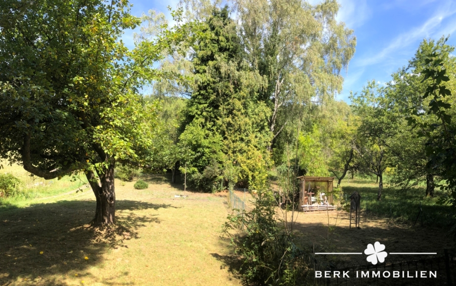 optional erwerbbares Gartengrundstück