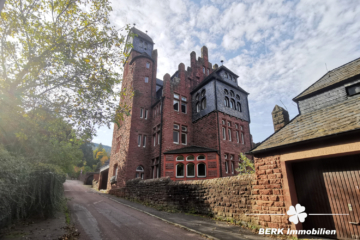 BERK Immobilien – Exklusive 5-Zi-ETW in historischem Ambiente mit bestem Ausblick über Miltenberg - Außenansicht Villa Winterhelt (104142)