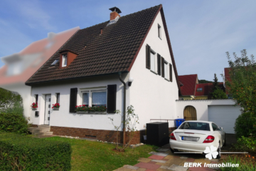 BERK Immobilien – Siedlungshaus mit Garten und Garage in Goldbach am Kugelberg zu verkaufen - EFH Goldbach - Fassade (107208)