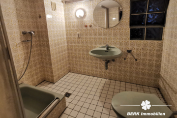 BERK Immobilien – Siedlungshaus mit Garten und Garage in Goldbach am Kugelberg zu verkaufen - Badezimmer Keller (107222)