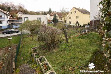 BERK Immobilien – modern saniertes ZFH in zentraler Lage von Haibach mit traumhafter Maisonette-Wohnung - Garten (111896)