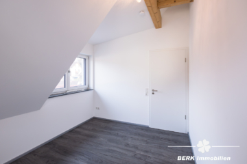 BERK Immobilien – modern saniertes ZFH in zentraler Lage von Haibach mit traumhafter Maisonette-Wohnung - Kinderzimmer I MAIS-Wohnung (111913)