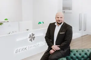 Florian Bayer, selbständiger Lizenzpartner