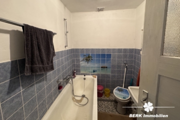 BERK Immobilien – Historischer Bauernhof mit großem Potenzial in Hardheim-Rüdental - Badezimmer (104690)