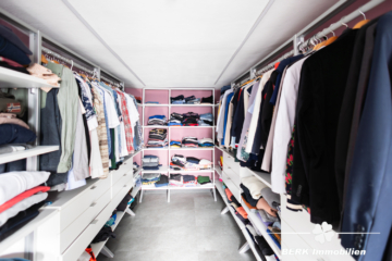 BERK Immobilien – charmantes Wohnhaus und Gewerbe unter einem Dach in der Miltenberger Altstadt - Ankleide (104346)