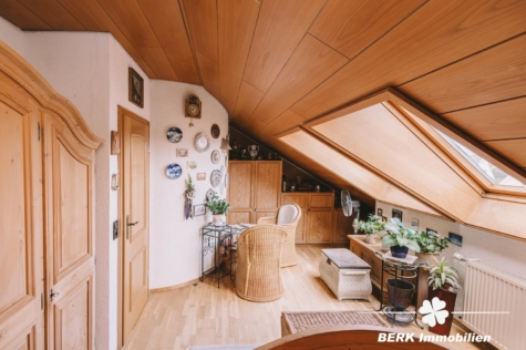 BERK Immobilien – Gepflegte 4-Zi. ETW inkl. Garten und Stellplatz – Ideale Alternative zum Haus! - DG Kinder-/Gästezimmer (125853)