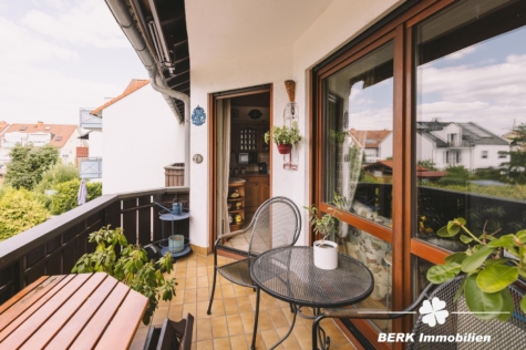 BERK Immobilien – Gepflegte 4-Zi. ETW inkl. Garten und Stellplatz – Ideale Alternative zum Haus! - Balkon (125841)