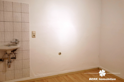 BERK Immobilien – Junges Wohnen im charmanten Altbau-Reihenmittelhaus in Amorbach – sofort frei - Zimmer OG 2 (118597)