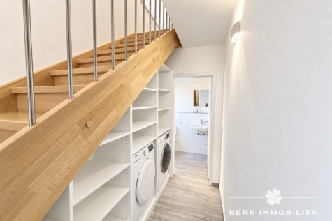 BERK Immobilien – Modernes Niedrigenergiehaus in Walldürn-Wettersdorf - Zugang Gästetoilette EG (129207)