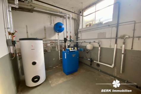 BERK IMMOBILIEN – Großzügiges zentrales Wohn-Gewerbe-Ensemble – ideal für Eigennutzung oder Investoren - Heizungsraum (115476)