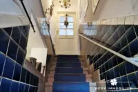Treppe zu DG