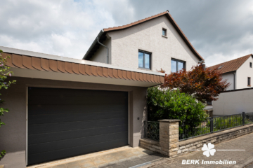 *VERKAUFT* BERK Immobilien – kleine Oase mit viel Platz: top gepflegtes ZFH in Mainaschaff - Garage neben dem Haus (unterkellert) (105058)