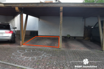 RESERVIERT – BERK Immobilien – 4-Zi.-ETW mit Balkon, Kaminofen & Carport in Elsenfeld zu verkaufen - Carport (105781)