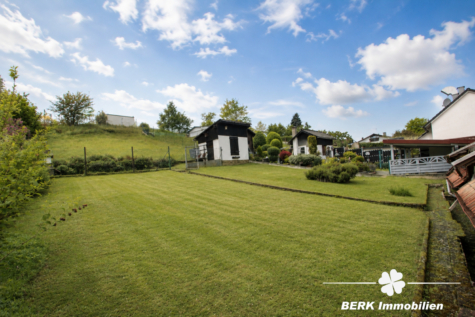 BERK Immobilien – Ein Ort zum Ankommen: Haus mit Charakter & weitläufigem Grundstück - Garten (KI-optimiert) (123394)