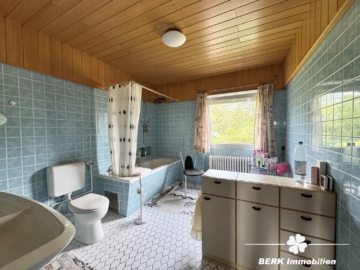 RESERVIERT – BERK Immobilien – Familienfreundliches Reihenmittelhaus in Haibach - Bad 2.OG (105758)