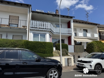 RESERVIERT – BERK Immobilien – Familienfreundliches Reihenmittelhaus in Haibach - Titel (105745)