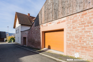 BERK Immobilien – Repräsentatives Mehrfamilienhaus mit prägnantem Innenhof - Außenansicht (108525)