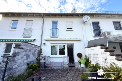 BERK Immobilien – Ruhig gelegenes Reihenhaus mit Terrasse & kleinem Garten in Großostheim Ringheim - Rückansicht (115507)