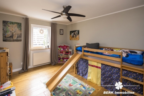 BERK Immobilien – Einfamilienhaus mit Weitblick & außergewöhnlichem Grundstück - EG Kinderzimmer (124801)