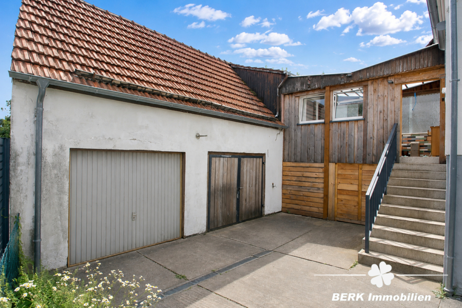 Garage und Scheunenansicht