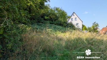 BERK Immobilien – Baugrundstück in Ochsenfurt mit Gestaltungsspielraum - Grundstück (107394)