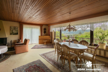 BERK Immobilien – Einfamilienhaus zum Verlieben mit Panoramablick & Waldrandlage in Klingenberg/Röllfeld - Wohnraum OG (105125)