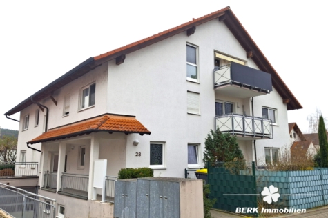 BERK Immobilien – Gepflegte 3-Zimmer-Wohnung in Obernau/Aschaffenburg - Frontansicht (115968)