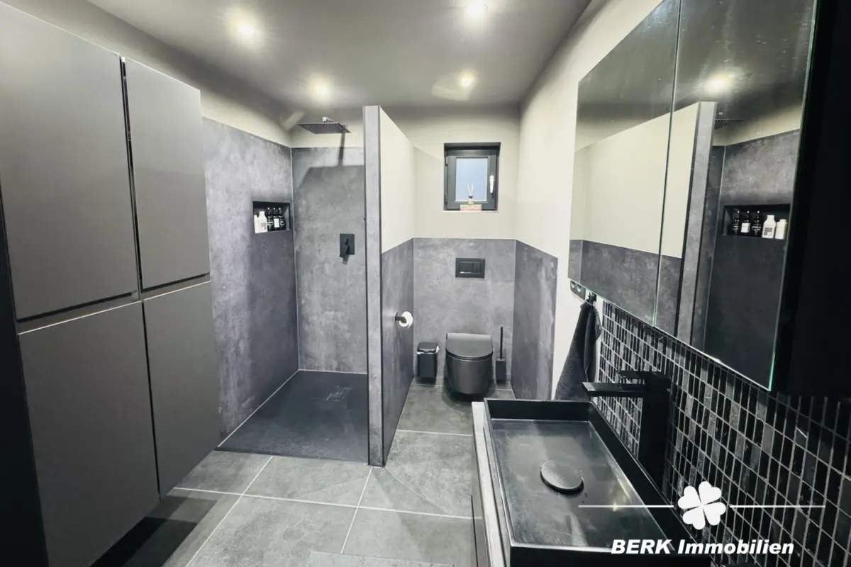 Badezimmer OG