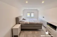 Schlafzimmer DG