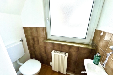 BERK Immobilien – Doppelhaushälfte für Eigennutzer oder B&B - WC EG (110563)