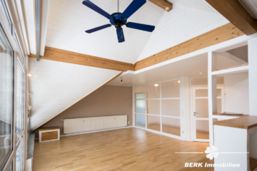 BERK Immobilien – Traumhafte 5-Zimmer Maisonette Wohnung in bevorzugter Lage von Schaafheim/ Radheim - Wohnbereich (107582)