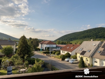 BERK Immobilien – Attraktive Kapitalanlage mit 3 Einheiten & vielseitiger Perspektive - Blick DG (117730)