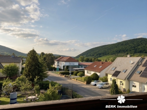 BERK Immobilien – Attraktive Kapitalanlage mit 3 Einheiten & vielseitiger Perspektive - Blick DG (118488)