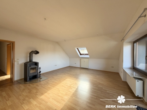 BERK Immobilien – Attraktive Kapitalanlage mit 3 Einheiten & vielseitiger Perspektive - Wohnen DG (118479)