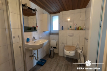 BERK Immobilien – Sanierungsbedürftiges Einfamilienhaus mit Ausbaureserve in Volkersbrunn - Bad (111383)