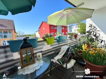 BERK Immobilien – Charmante 2-Zimmer-Wohnung mit großer Loggia in Dietzenbach - Loggia (104764)