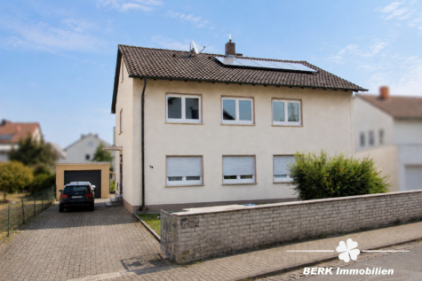 BERK Immobilien – Kernsaniertes Zweifamilienhaus mit großem Garten und Ausbaupotenzial - Hausansicht - KI optimiert (125919)