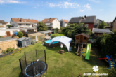 Gartenansicht vom Balkon - KI optimiert