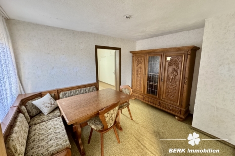 BERK Immobilien – Ländliches Anwesen mit Scheune, Garagen und viel Potenzial in Schippach - Esszimmer (117433)